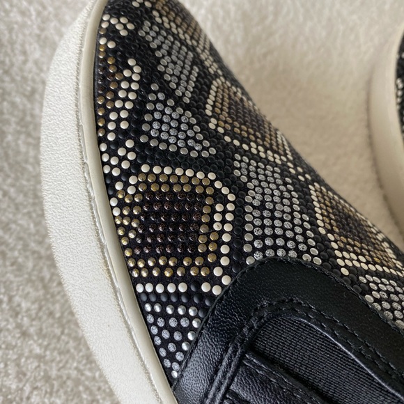 Michael Kors Keaton Slip-On’s - Picture 8 of 8